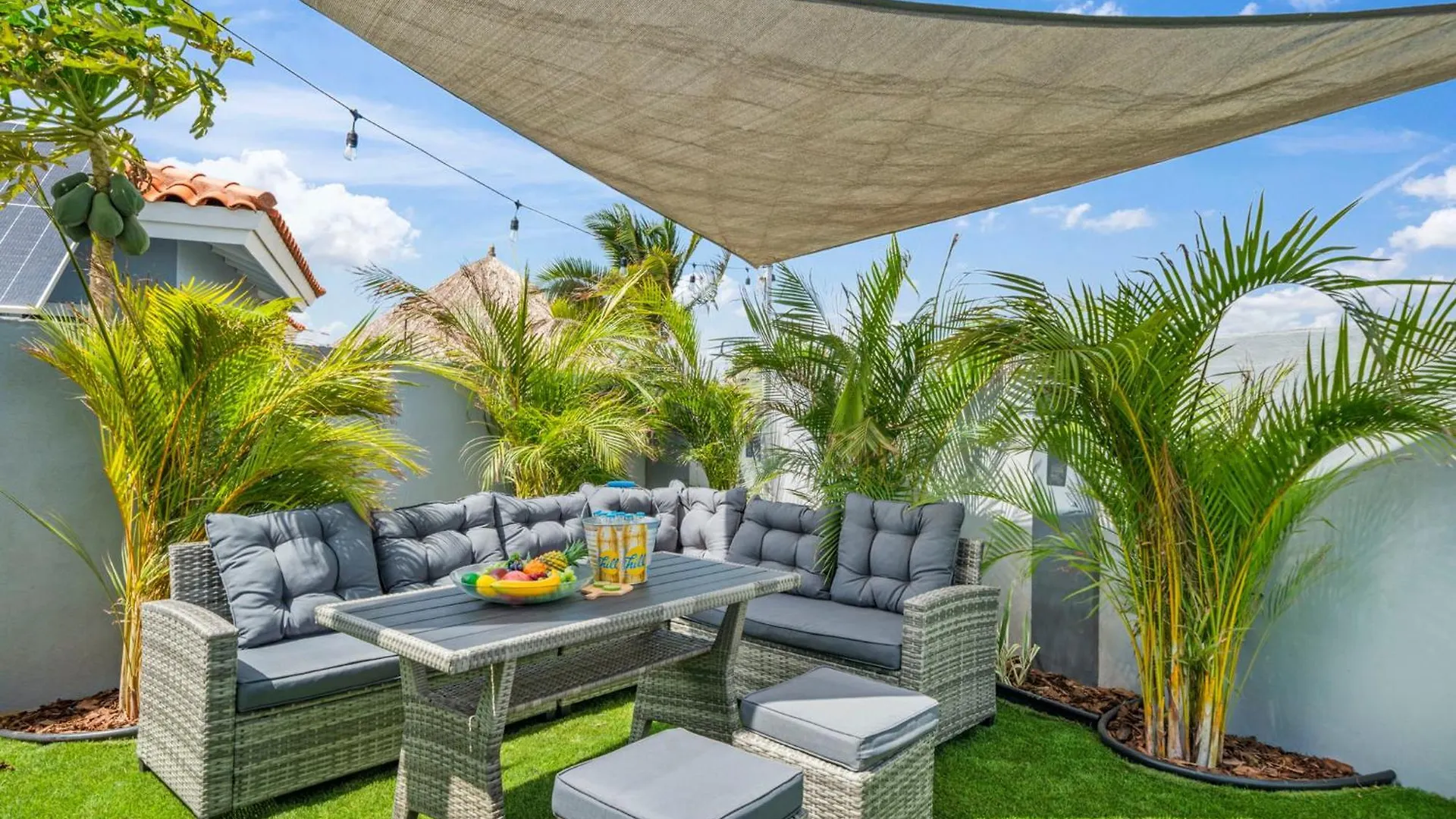 New - 3Br Private Villa Pool, Bbq & Comfort Noord