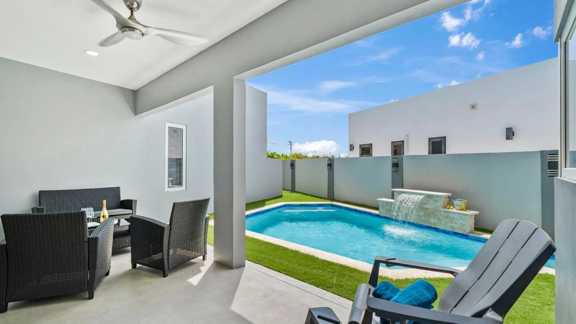 New - 3Br Private Villa Pool, Bbq & Comfort Noord 0*,